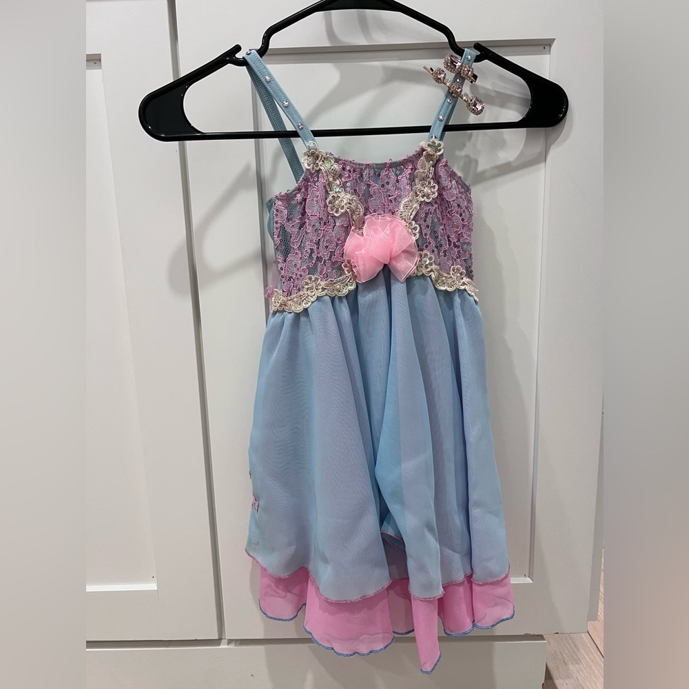 Dance costume